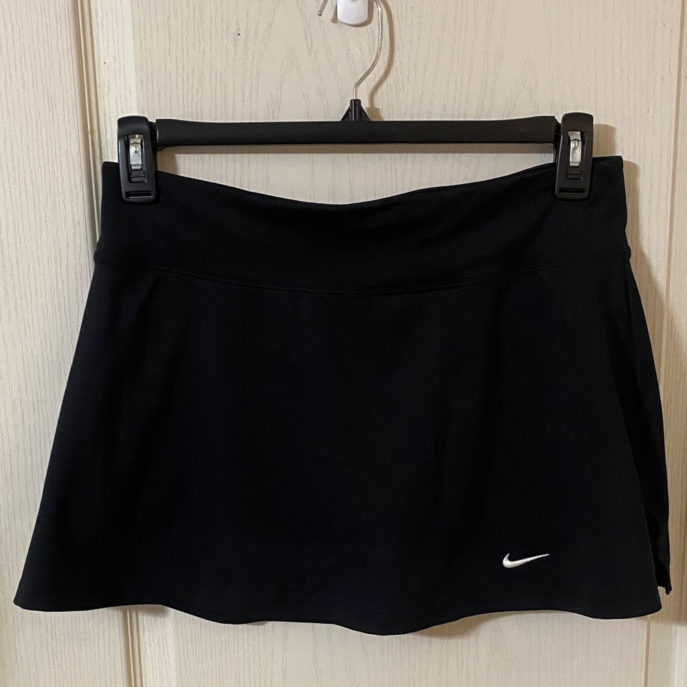 Nike Womens straight pull on Golf Tennis skort size L